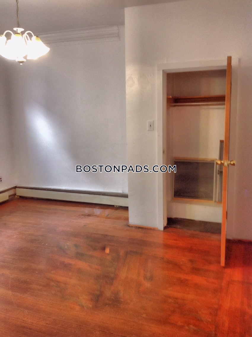 BOSTON - NORTHEASTERN/SYMPHONY - 2 Beds, 1 Bath - Image 14