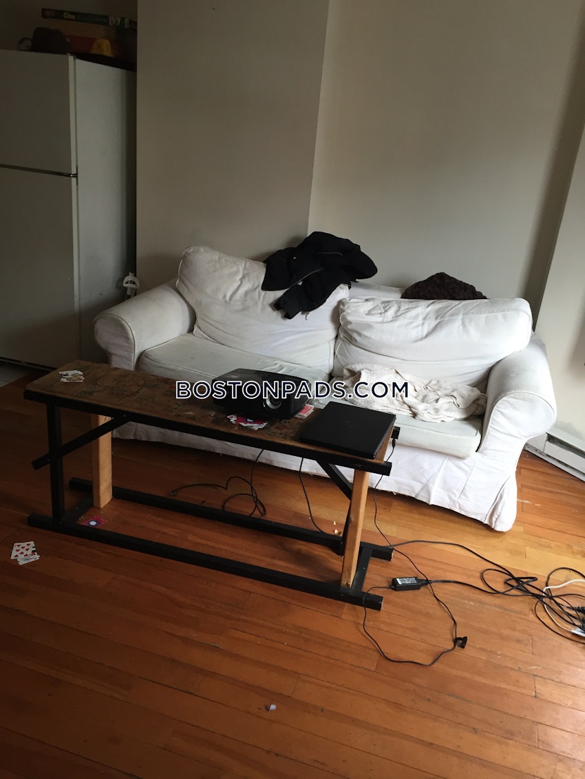 Boston - Northeastern/Symphony - 2 Beds, 1 Bath - Image 16