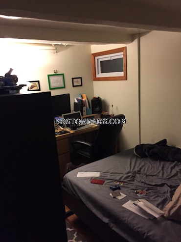 Boston - 3 Beds, 1 Baths