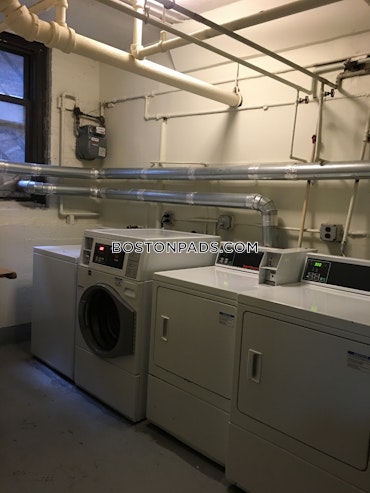 Boston - 3 Beds, 1 Baths