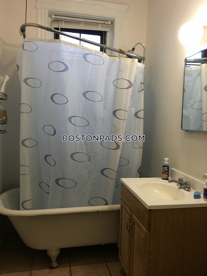 BOSTON - NORTHEASTERN/SYMPHONY - 1 Bed, 1 Bath - Image 26