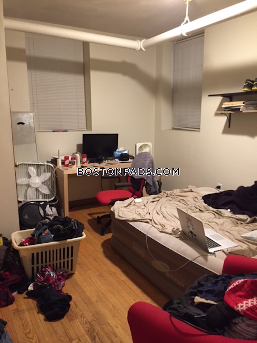 Boston - $3,900+ /month