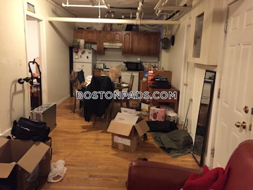 Boston - 3 Beds, 1 Baths