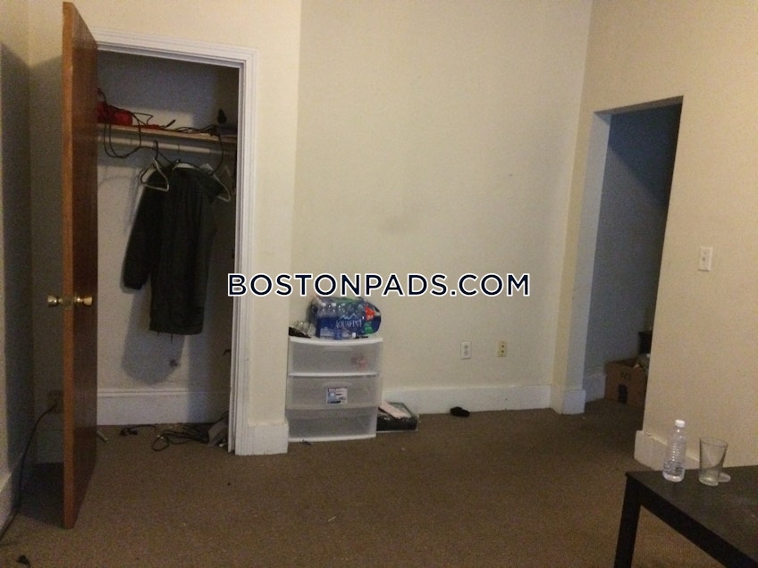 Boston - $2,550+ /month