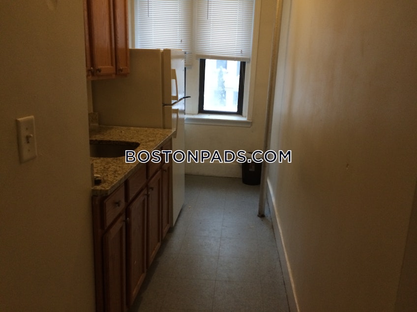 Boston - $2,550+ /month