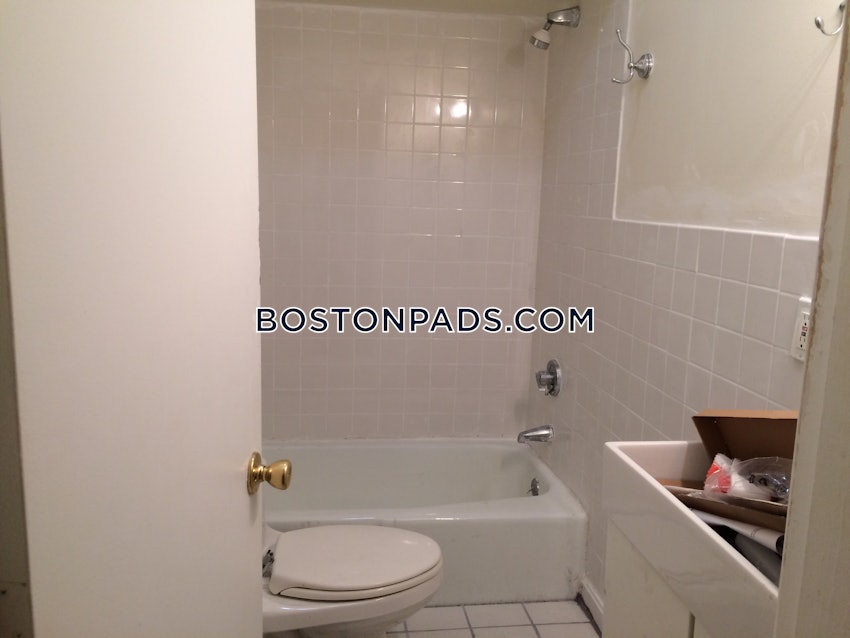 BOSTON - NORTHEASTERN/SYMPHONY - 3 Beds, 1 Bath - Image 73