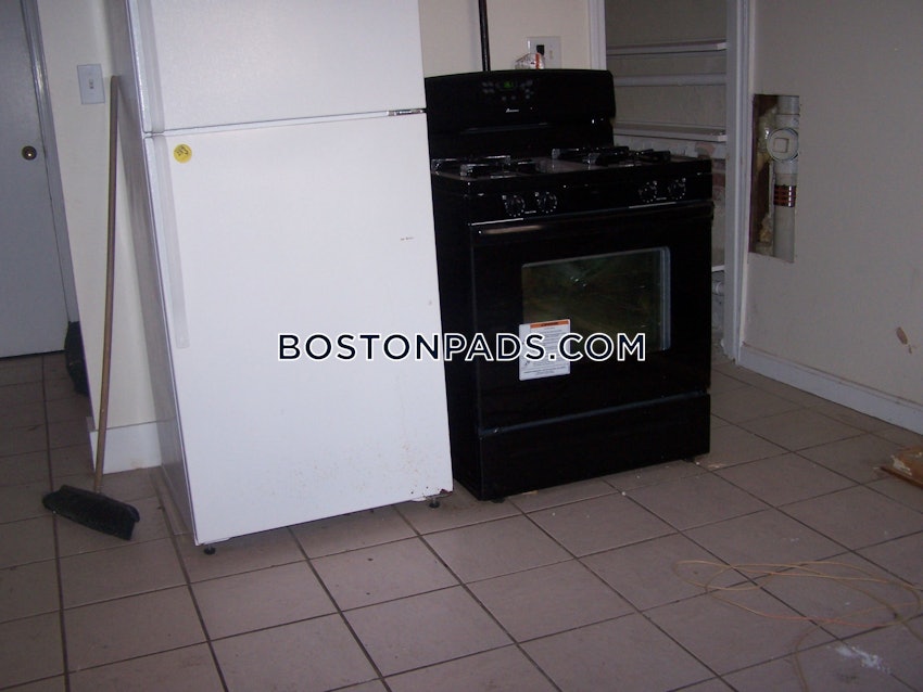 BOSTON - NORTHEASTERN/SYMPHONY - 3 Beds, 1 Bath - Image 68