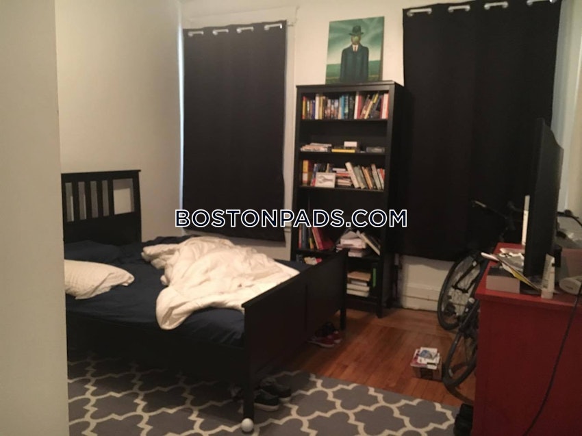 BOSTON - NORTHEASTERN/SYMPHONY - 2 Beds, 1 Bath - Image 4