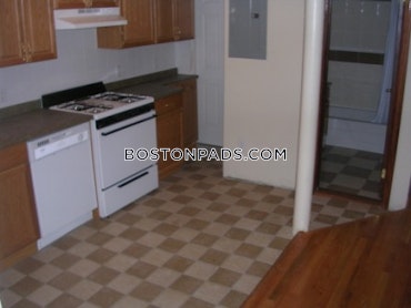 Boston - 3 Beds, 1 Baths