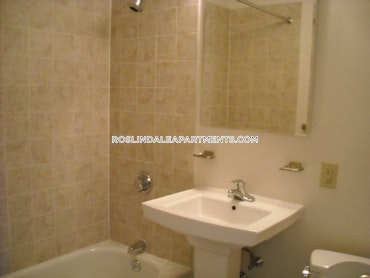 Boston - 0 Beds, 1 Baths