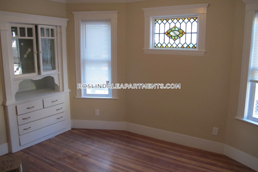 BOSTON - ROSLINDALE - 3 Beds, 1 Bath - Image 59