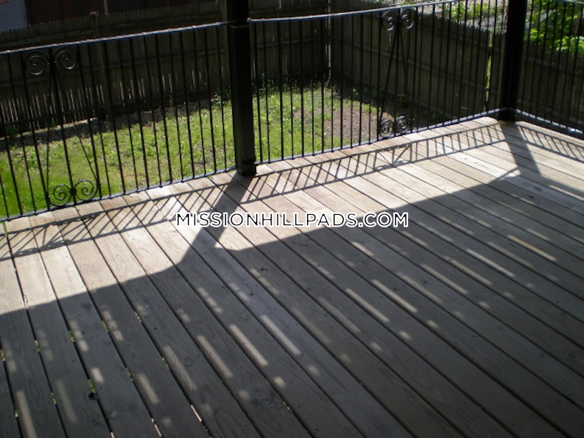 BOSTON - ROXBURY - 1 Bed, 1 Bath - Image 11