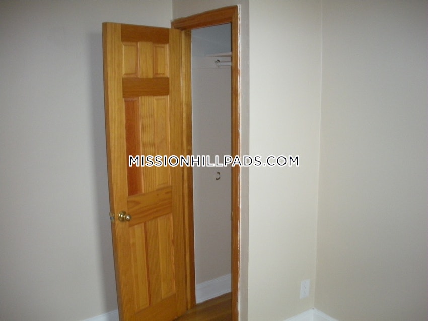 BOSTON - ROXBURY - 2 Beds, 1 Bath - Image 36