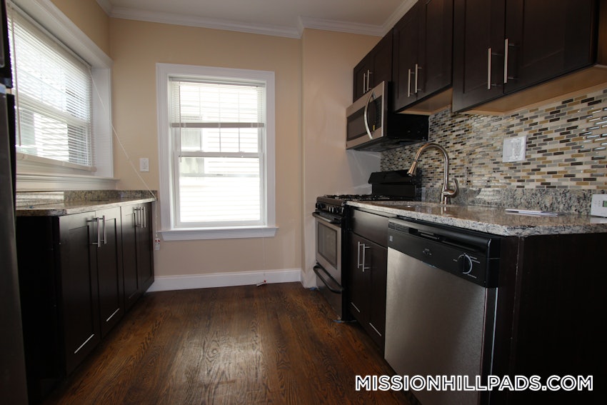 BOSTON - ROXBURY - 2 Beds, 1 Bath - Image 1