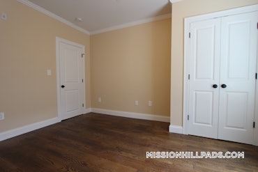 Roxbury, Boston, MA - 2 Beds, 1 Bath - $3,075 - ID#4507738