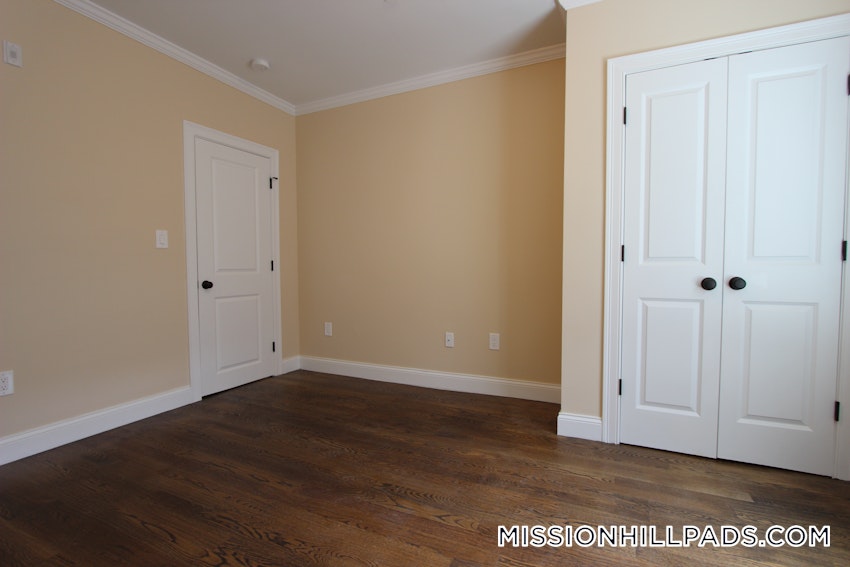 BOSTON - ROXBURY - 2 Beds, 1 Bath - Image 1