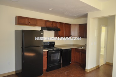 Boston - 3 Beds, 1 Baths