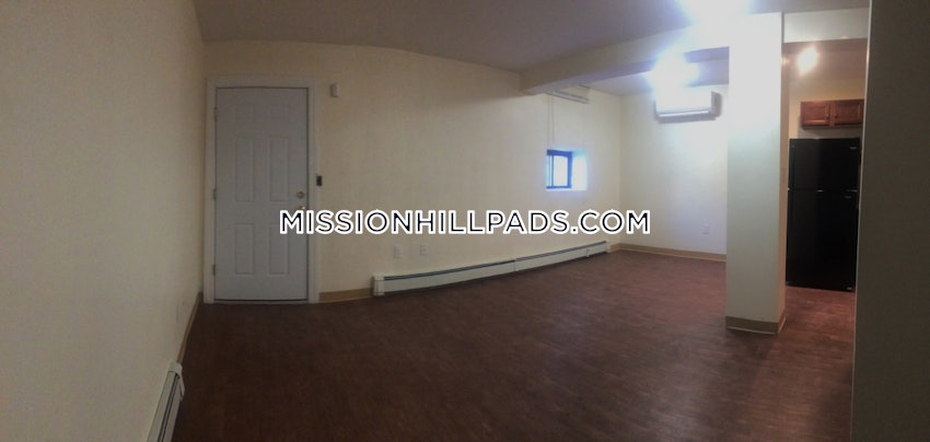 BOSTON - ROXBURY - 3 Beds, 1 Bath - Image 12