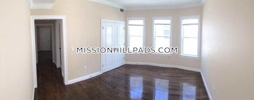 BOSTON - ROXBURY - 5 Beds, 2 Baths - Image 27