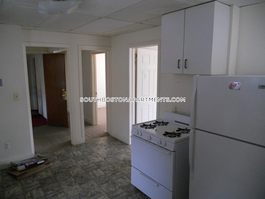 BOSTON - SOUTH BOSTON - ANDREW SQUARE - 3 Beds, 1 Bath - Image 3