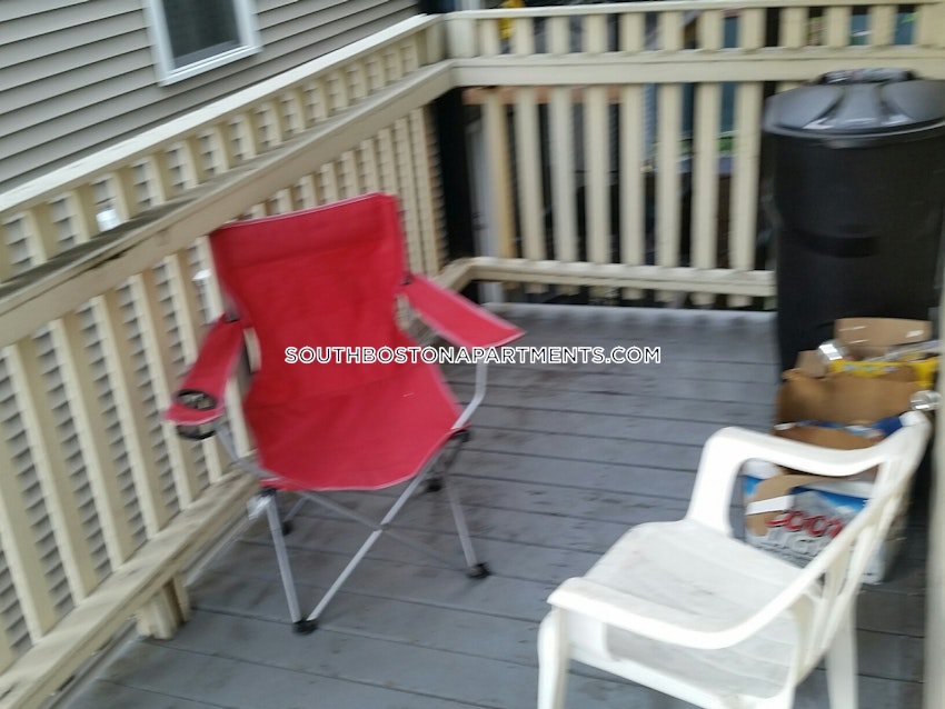 BOSTON - SOUTH BOSTON - ANDREW SQUARE - 4 Beds, 2 Baths - Image 9