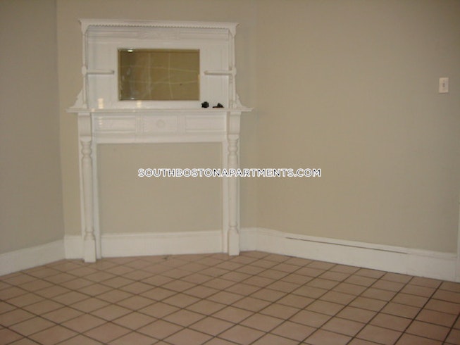 Boston - $3,800+ /mo