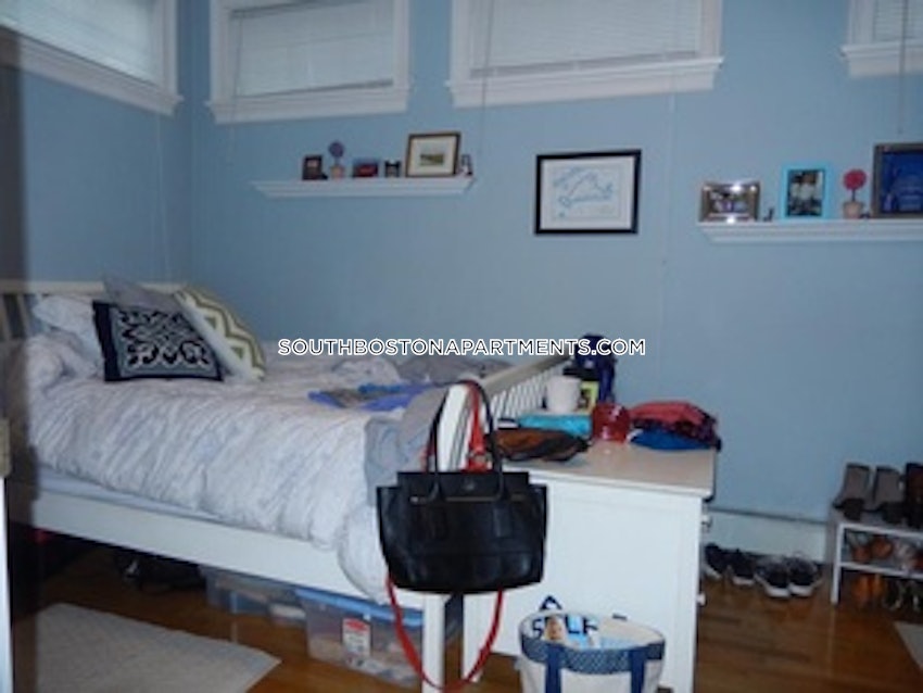 BOSTON - SOUTH BOSTON - EAST SIDE - 4 Beds, 2 Baths - Image 2