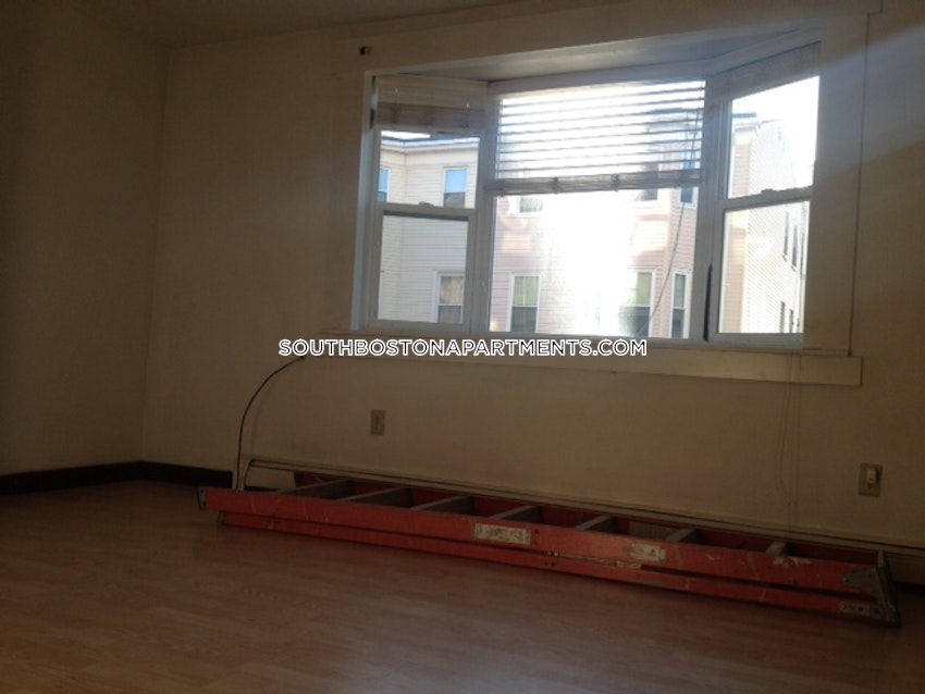 BOSTON - SOUTH BOSTON - THOMAS PARK - 1 Bed, 1 Bath - Image 11