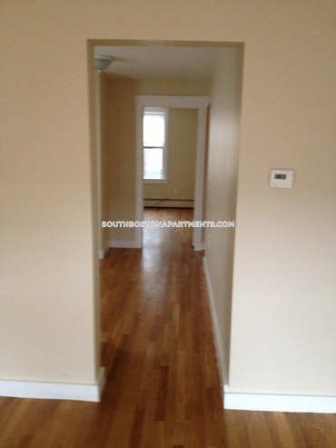 Boston - 2 Beds, 1 Baths