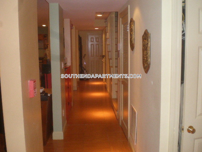 BOSTON - SOUTH END - 3 Beds, 1.5 Baths - Image 1