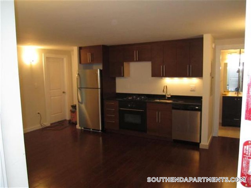 BOSTON - SOUTH END - 4 Beds, 2 Baths - Image 5