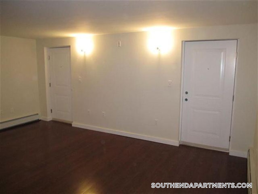 BOSTON - SOUTH END - 4 Beds, 2 Baths - Image 4