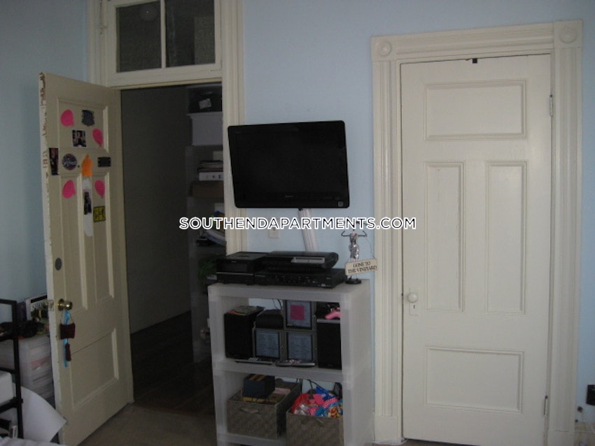 BOSTON - SOUTH END - 3 Beds, 1 Bath - Image 5