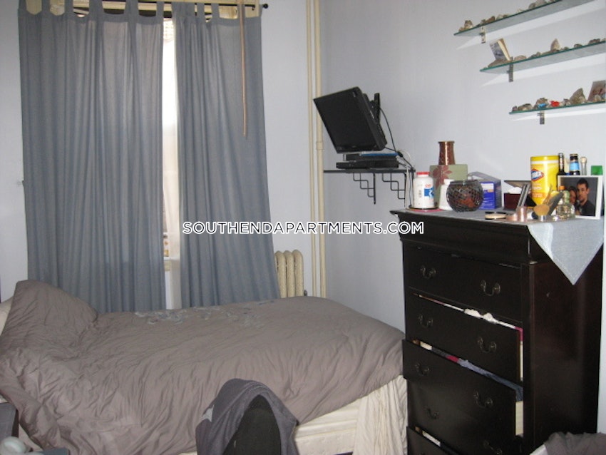 BOSTON - SOUTH END - 3 Beds, 1 Bath - Image 2