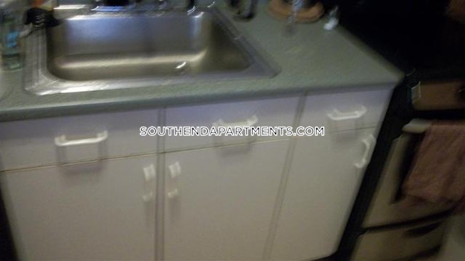 Boston - $4,100+ /mo