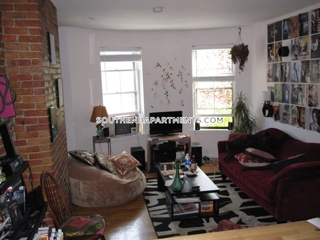 Boston - $4,100+ /mo