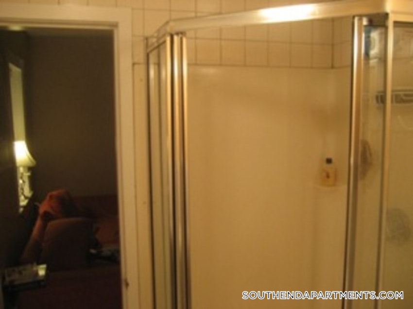 BOSTON - BACK BAY - 2 Beds, 1 Bath - Image 18