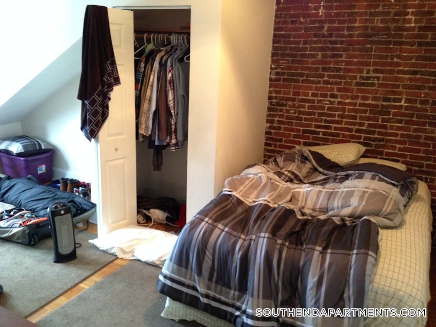 BOSTON - SOUTH END - 3 Beds, 2 Baths - Image 10