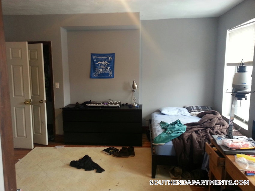 BOSTON - SOUTH END - 3 Beds, 2 Baths - Image 7