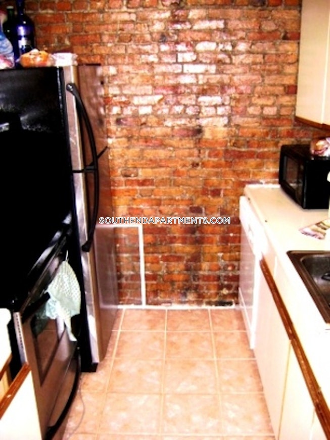 Boston - $4,100+ /mo