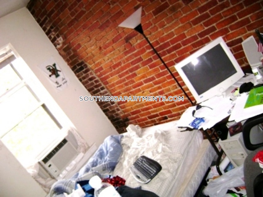 Boston - $4,100+ /month