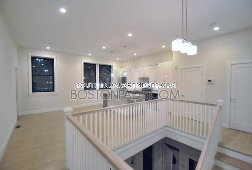 Boston - $8,250+ /month