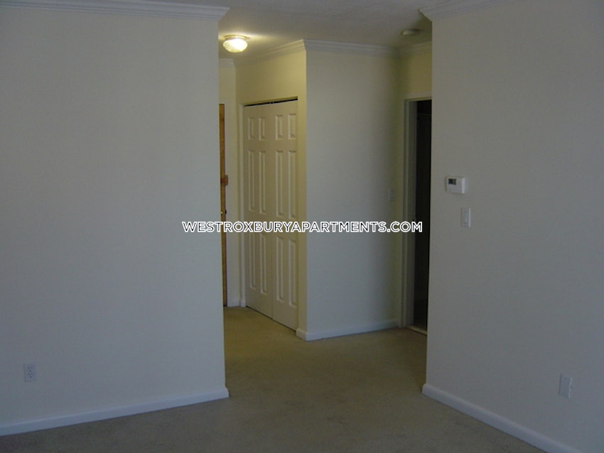 BOSTON - WEST ROXBURY - 2 Beds, 1 Bath - Image 1