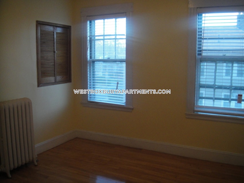 BOSTON - WEST ROXBURY - 2 Beds, 1 Bath - Image 6