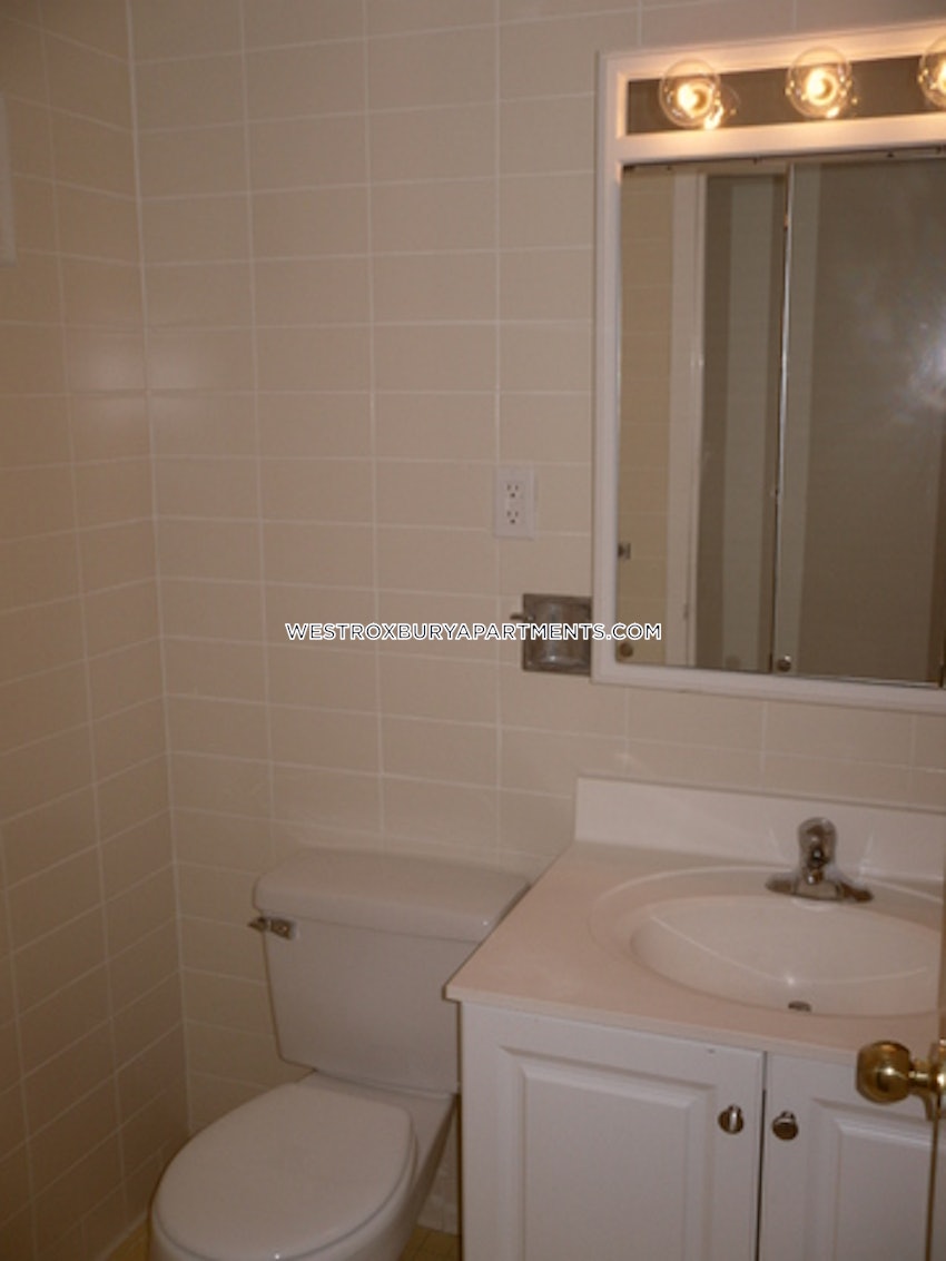 BOSTON - WEST ROXBURY - 2 Beds, 1 Bath - Image 18