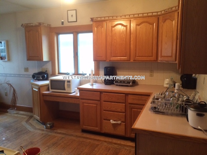 BOSTON - WEST ROXBURY - 2 Beds, 1 Bath - Image 10