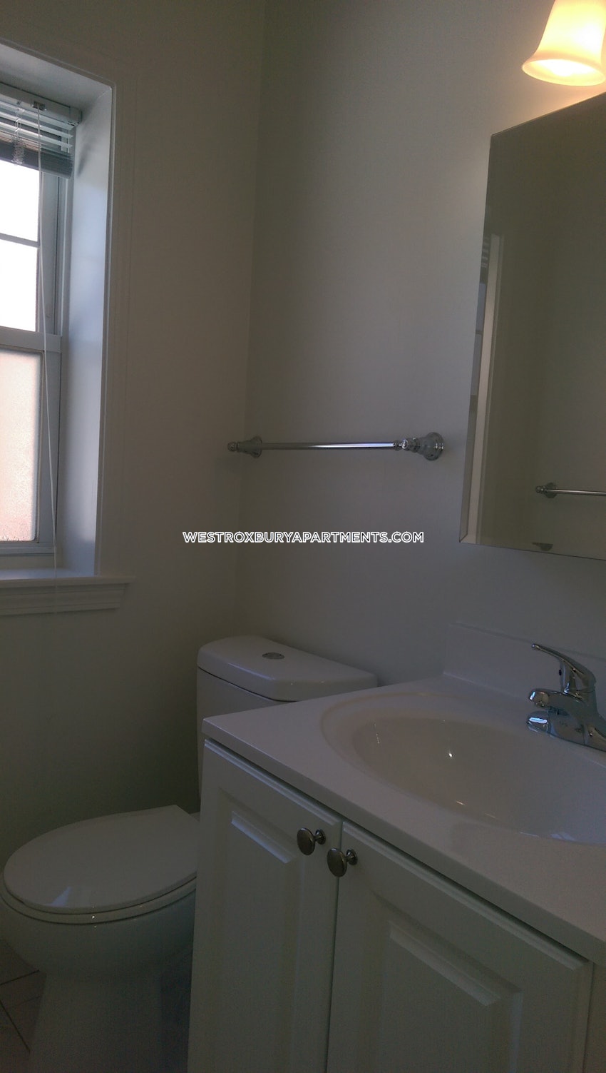 BOSTON - WEST ROXBURY - 2 Beds, 1.5 Baths - Image 9