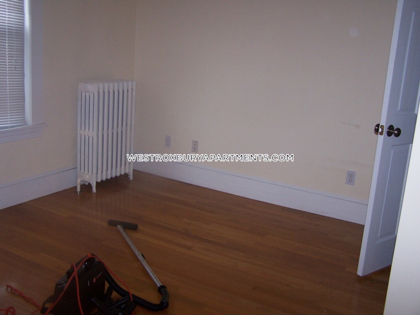 BOSTON - WEST ROXBURY - 2 Beds, 1 Bath - Image 6