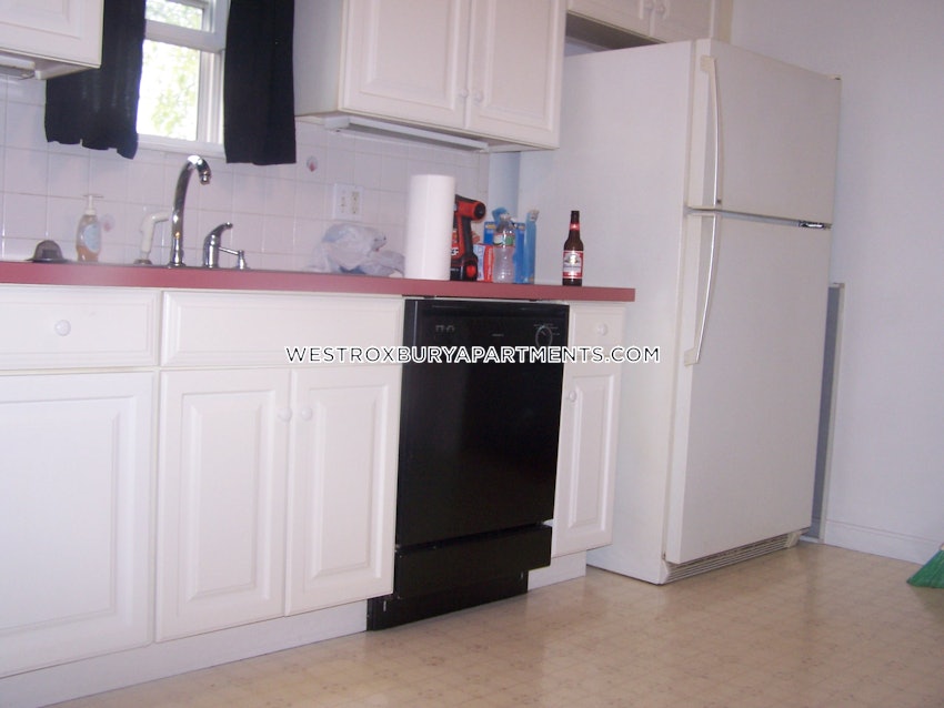 BOSTON - WEST ROXBURY - 2 Beds, 1 Bath - Image 3