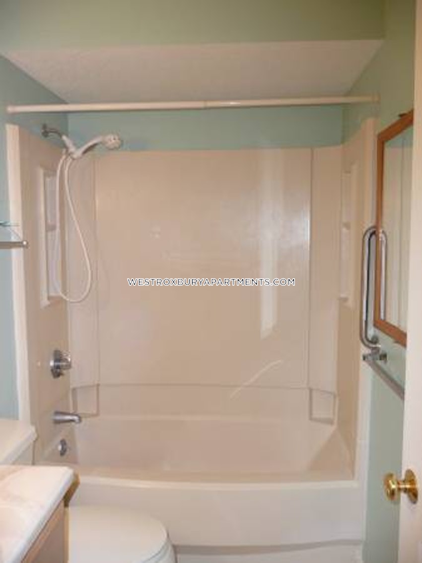 BOSTON - WEST ROXBURY - 2 Beds, 2 Baths - Image 10